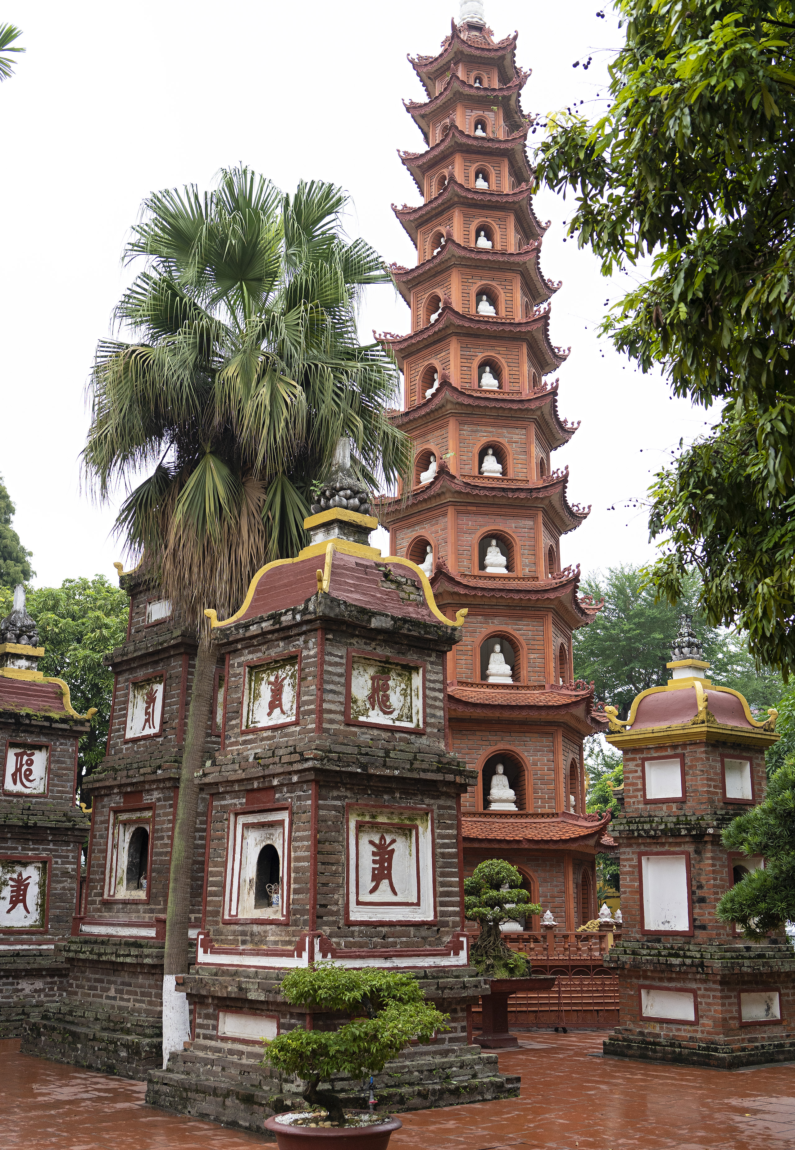 Ha Noi, Leifeng Pagoda 2